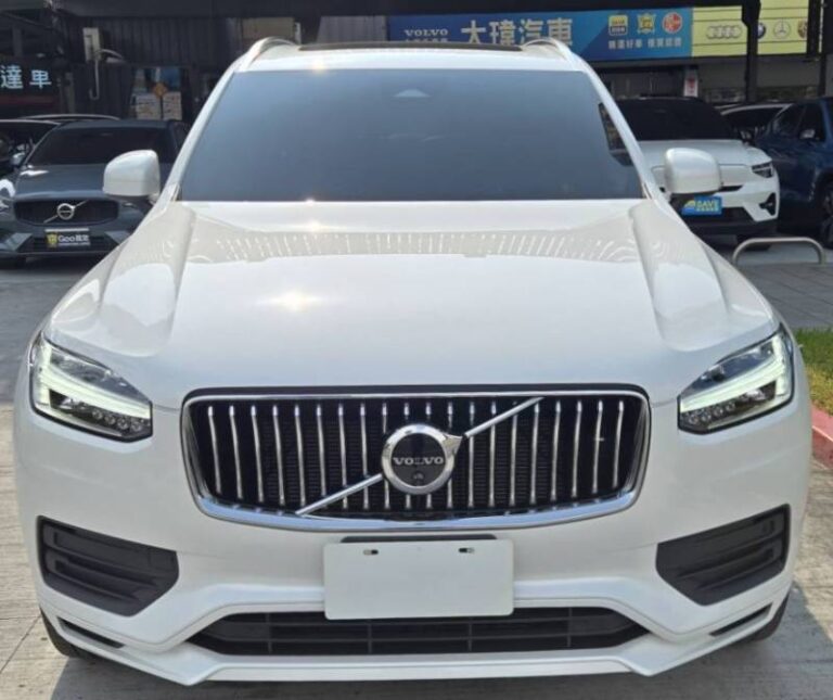 新車價294萬,開價17X萬【2023年 VOLVO XC90 Plus B5 AWD｜七人輕油電旗艦休旅車｜買到賺到】